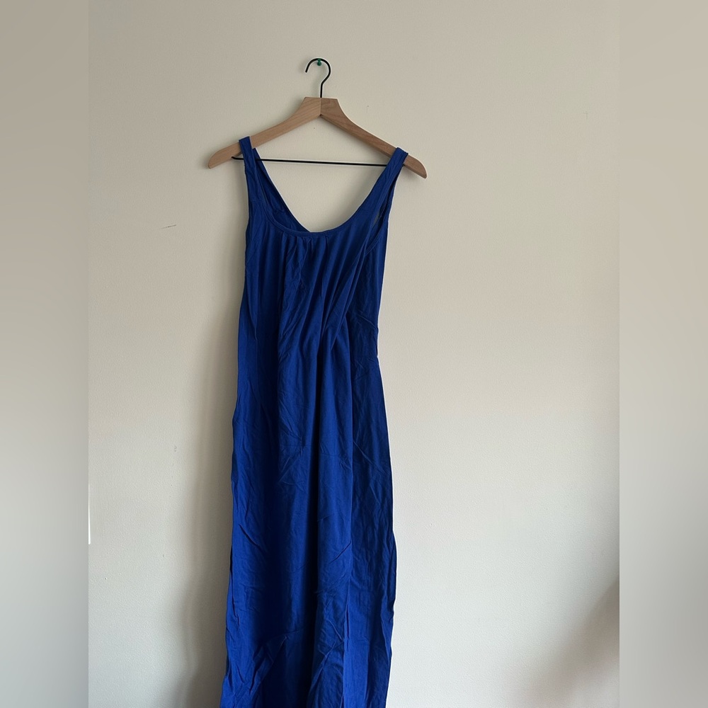 Elegant Blue Sleeveless Dress - maternity